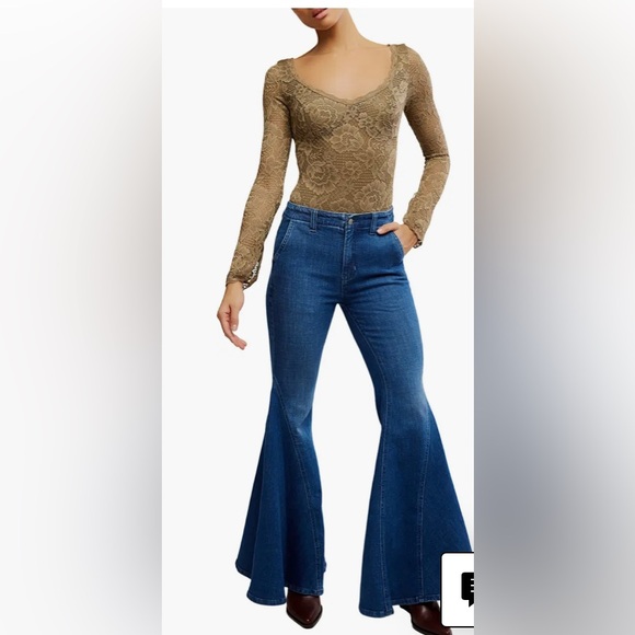 Free People Intimately Perfectly Fine Lace Long Sleeve Bodysuit NEW - Picture 12 of 13